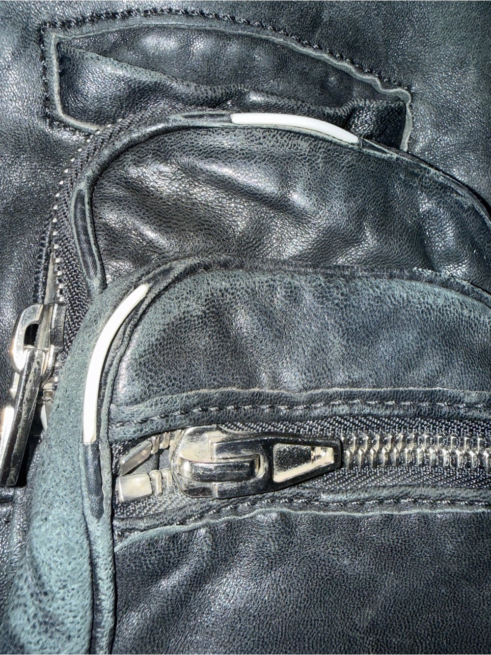 Alexander Wang Black Leather Crossbody Bag with Front Zip Pockets - Picture 8 of 10